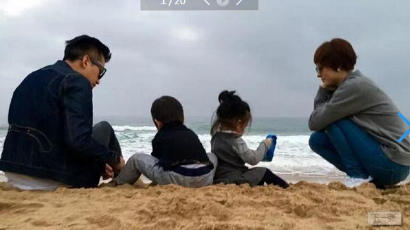 邓超孙俪晒海边全家福 儿女双全感受家庭温暖
